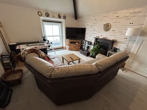 Photo 21- click for photo gallery